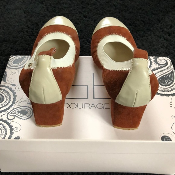 Courage B french designer pump - Picture 4 of 4